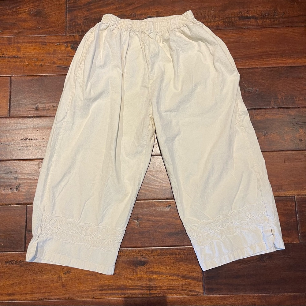 Moa Moa Mexicana ivory cotton Capri